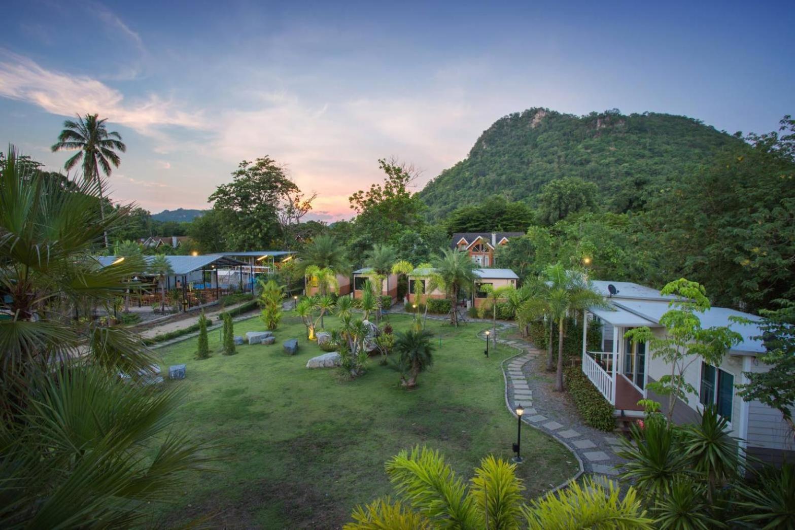 Tharapana Khaoyai Resort Му-Си Экстерьер фото