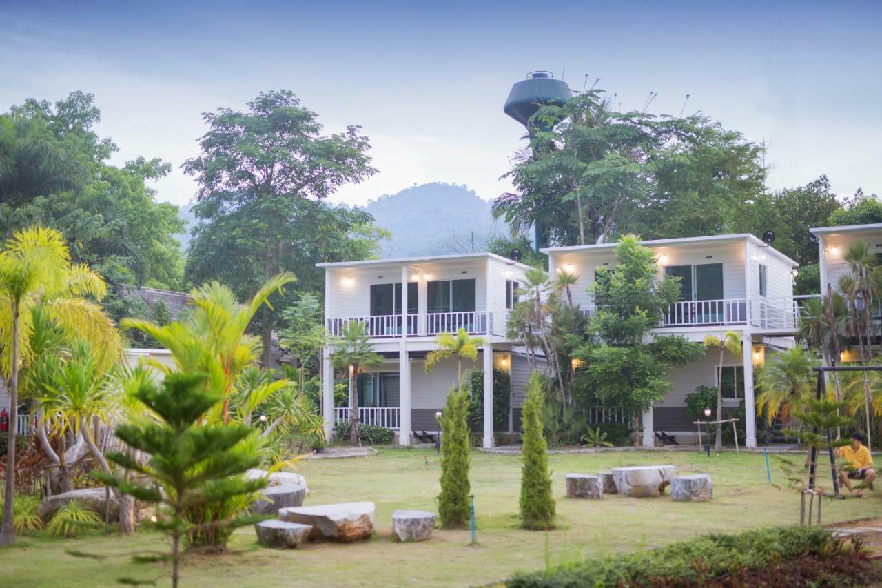 Tharapana Khaoyai Resort Му-Си Экстерьер фото